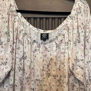 Bobeau Cream Floral Blouse